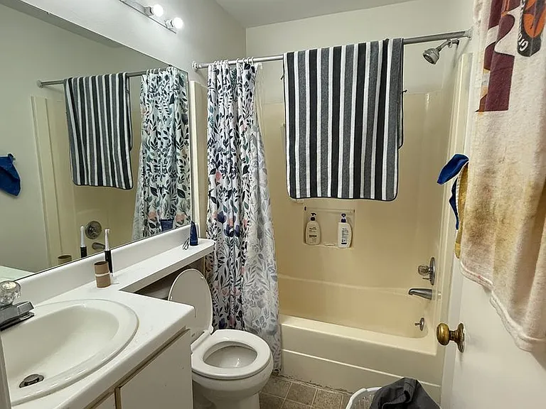 812 Cascade Ct — Photo 6