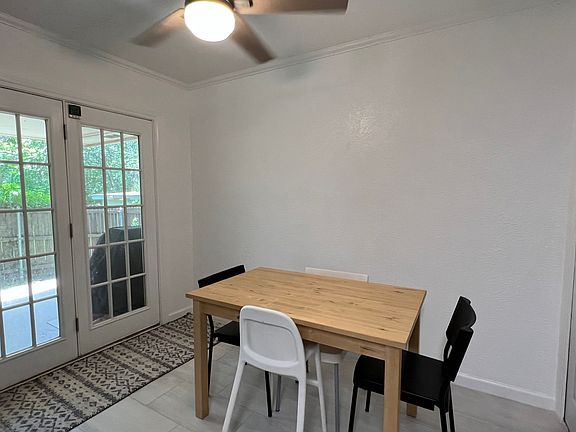 4th image of 2609 Jenny Ln