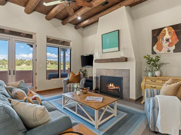 8 Avenida Herrera, Santa Fe, NM 87506