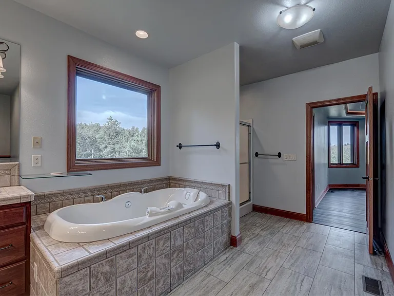 23823 Kieffer Ranch Rd — Photo 21