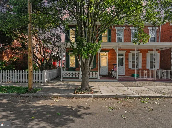 215 Walnut St, Carlisle, PA 17013