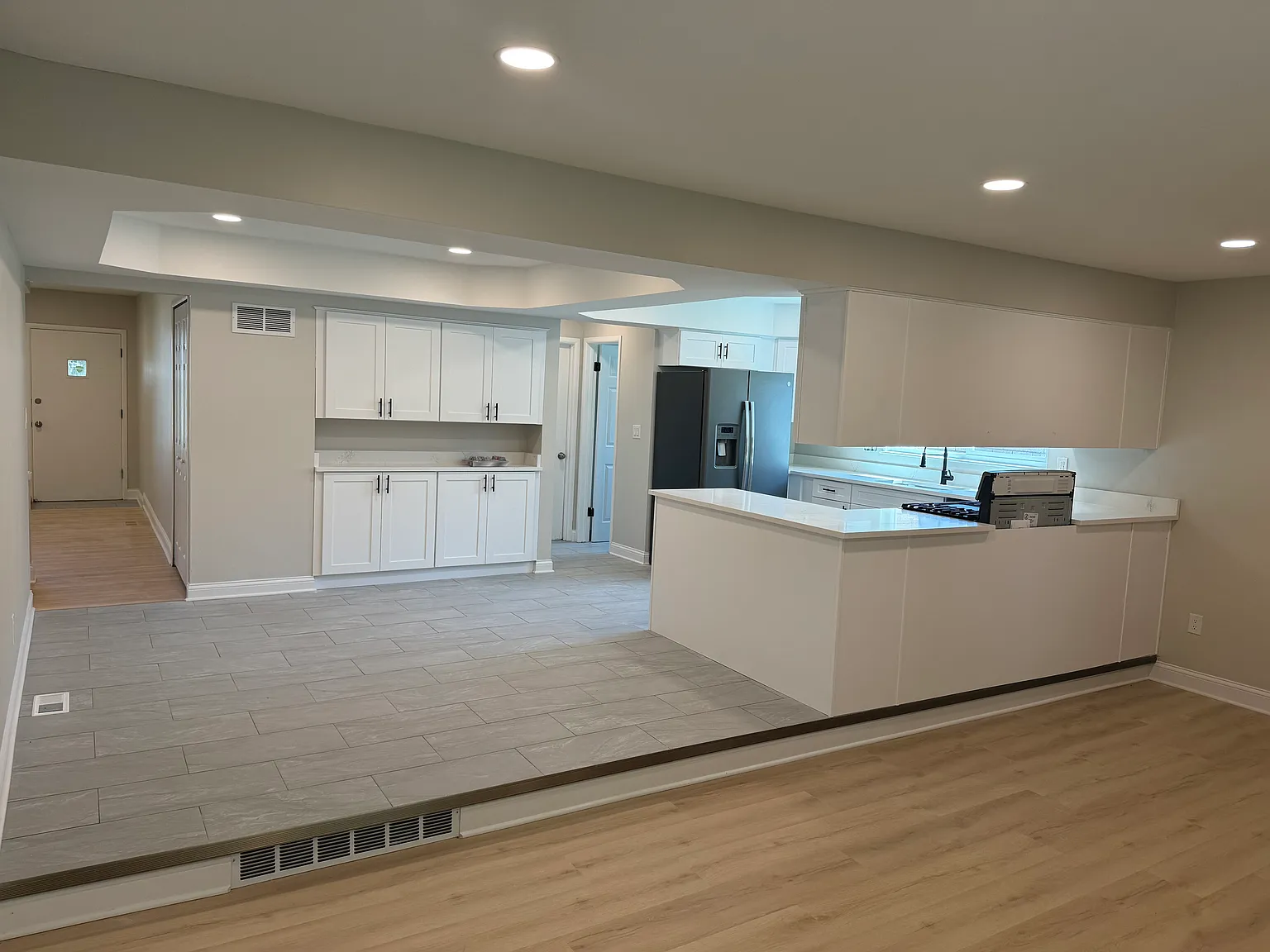 35223 Mustang Dr — Photo 2