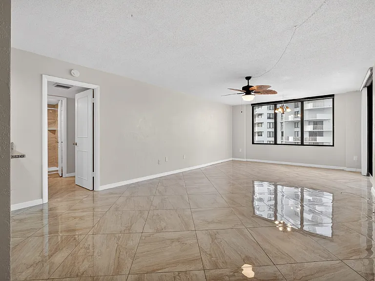 3051 S Atlantic Ave #505 — Photo 3