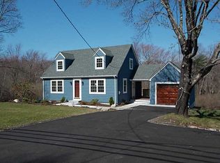 223 Chopmist Hill Rd, Chepachet, RI 02814