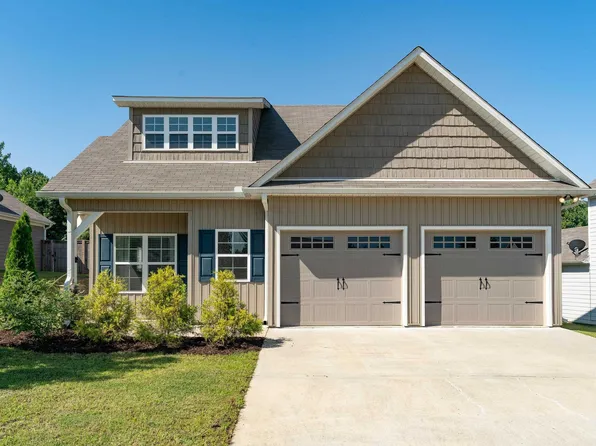 205 Smith Glen Dr, Springville, AL 35146