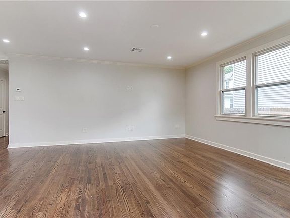2nd image of 7026 Walmsley Ave