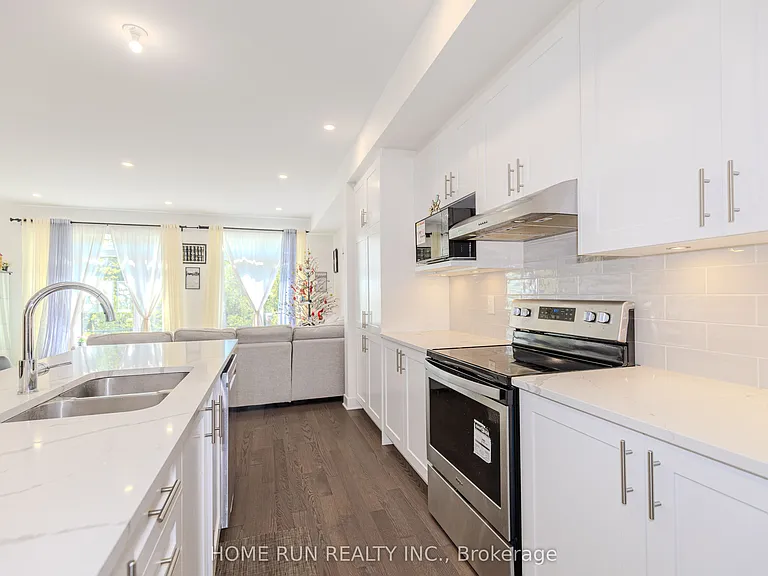 206 Bristol Cres — Photo 13