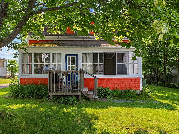 2nd image of 22 Egan St