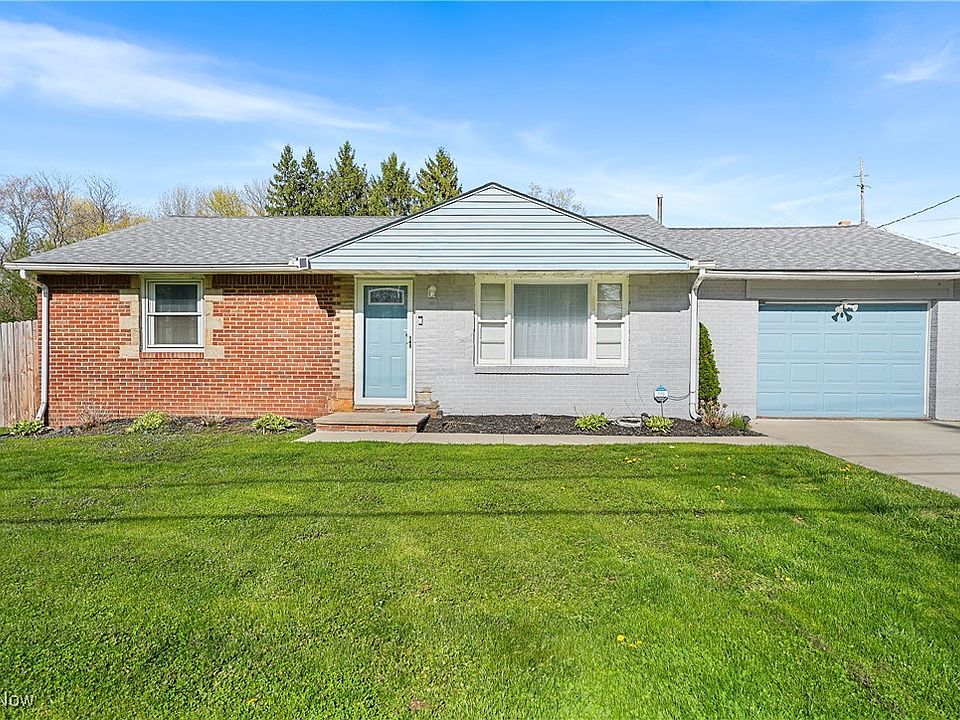 1st image of 9910 Knollwood Ridge Dr