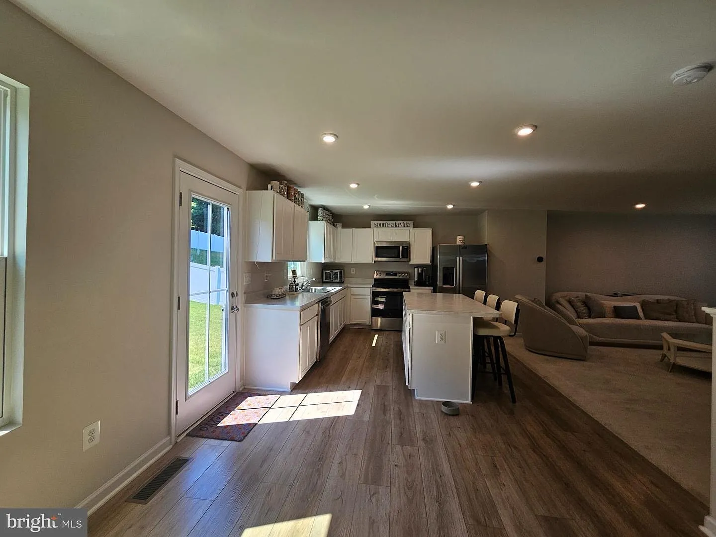 2609 High Point Dr photo 1