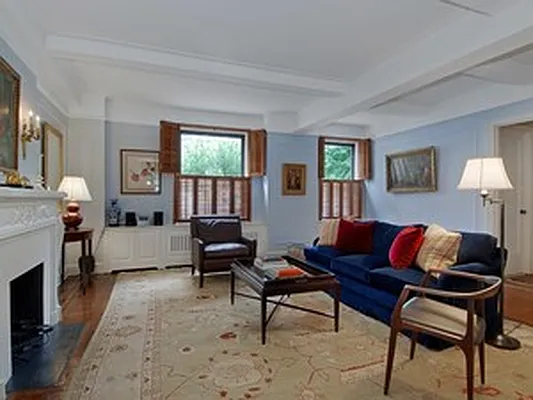 Sold by Corcoran | media 24