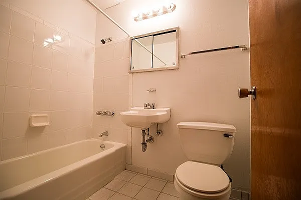 1663 N. Prospect Ave. — Photo 5