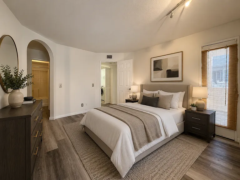 4005 Louisiana St #5 — Photo 4