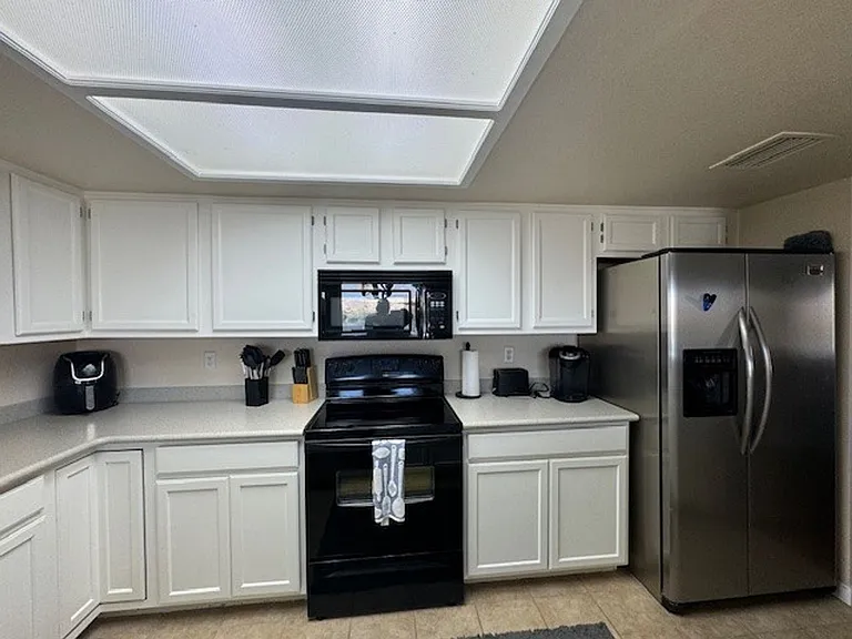 1800 Clubhouse Dr #36 — Photo 16