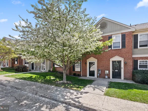 32 Yorktown Ct, Blue Bell, PA 19422