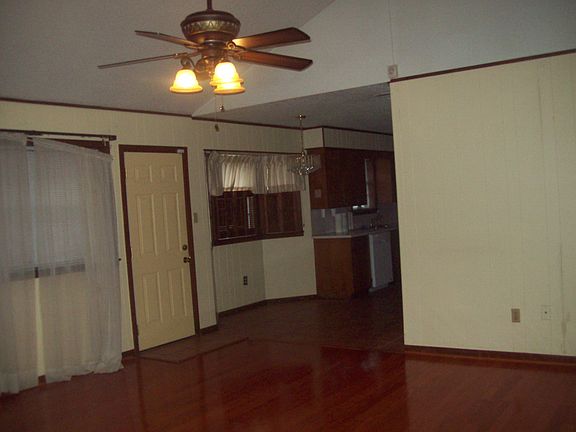 4th image of 3108 Allister Dr