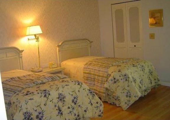 5th image of 6600 S Oriole Blvd APT 207
