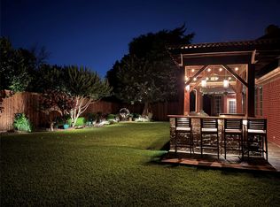 1018 Brook Arbor Dr, Mansfield, TX 76063