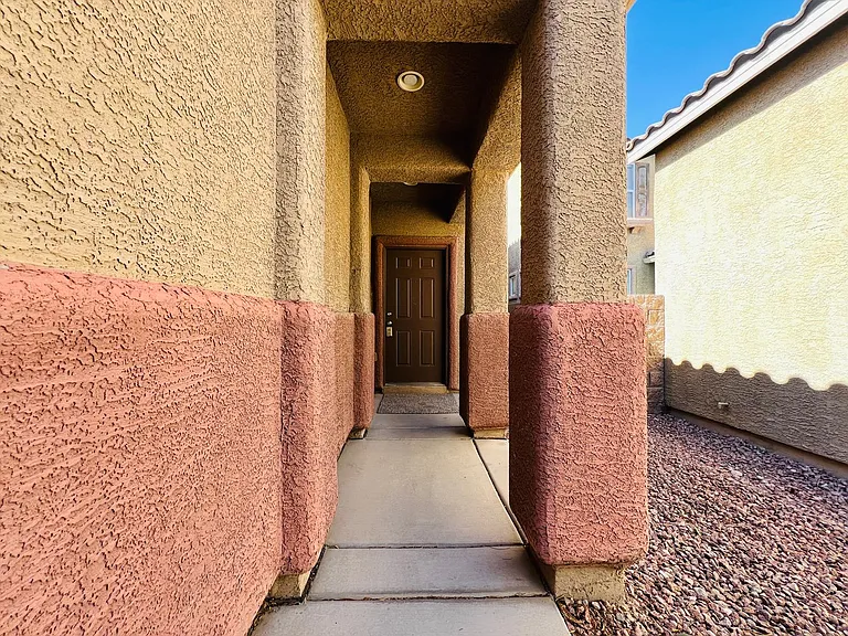 8744 Salvestrin Point Ave — Photo 3