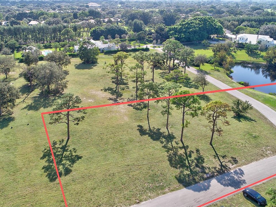 2nd image of 48 Country Rd S