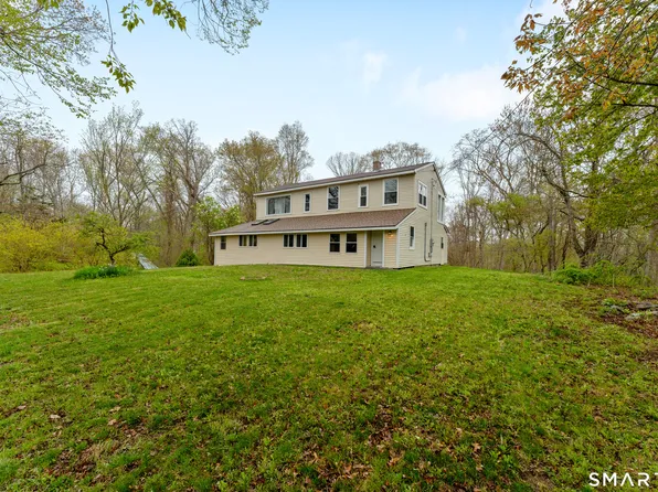 859 Ekonk Hill Road, Voluntown, CT 06384