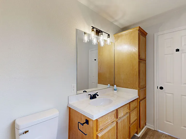 1406 Van Zanten Ct #B — Photo 18