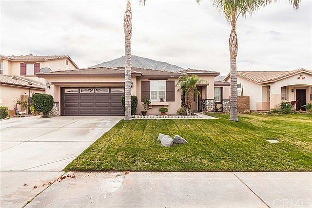 1st image of 17369 Eucalyptus St