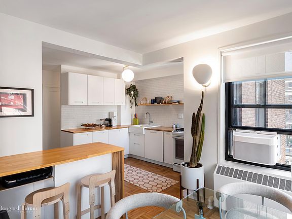 2nd image of 361 Clinton Ave APT 3-C