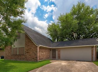 5816 S Meadow Dr, Pasadena, TX 77505