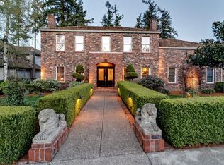 21470 Parkview Ter, West Linn, OR 97068