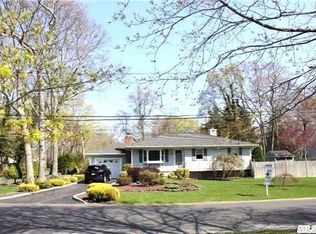 2 Milan St, East Patchogue, NY 11772