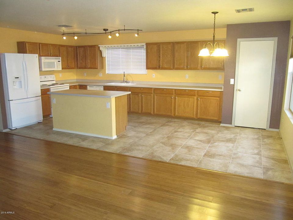 1st image of 2304 E Peach Tree Dr
