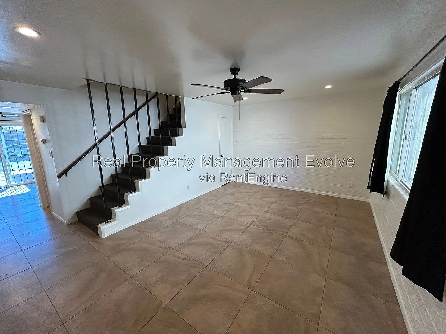 2 bed, 1.5 bath, 1152 sqft, $1,210 — Photo 4