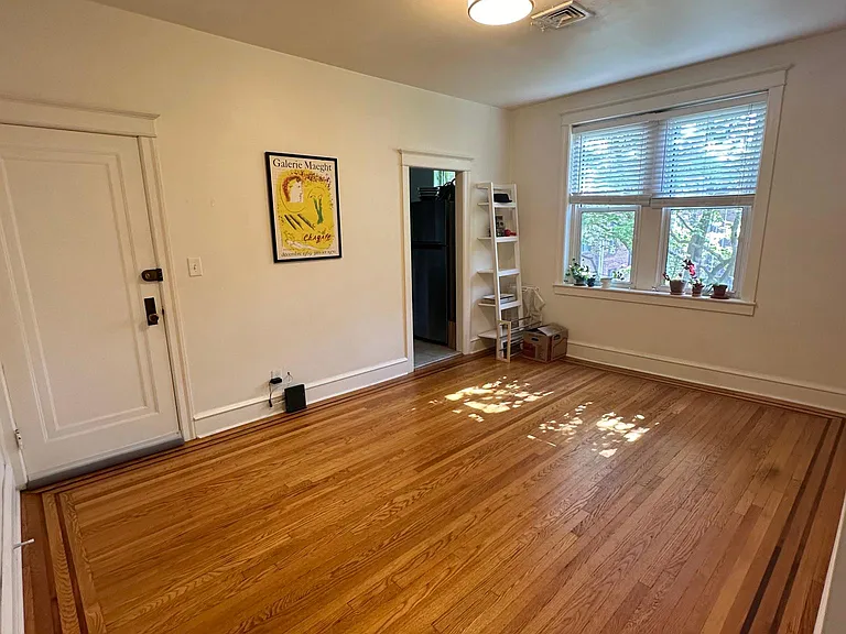 812 Pine St #2 — Photo 9