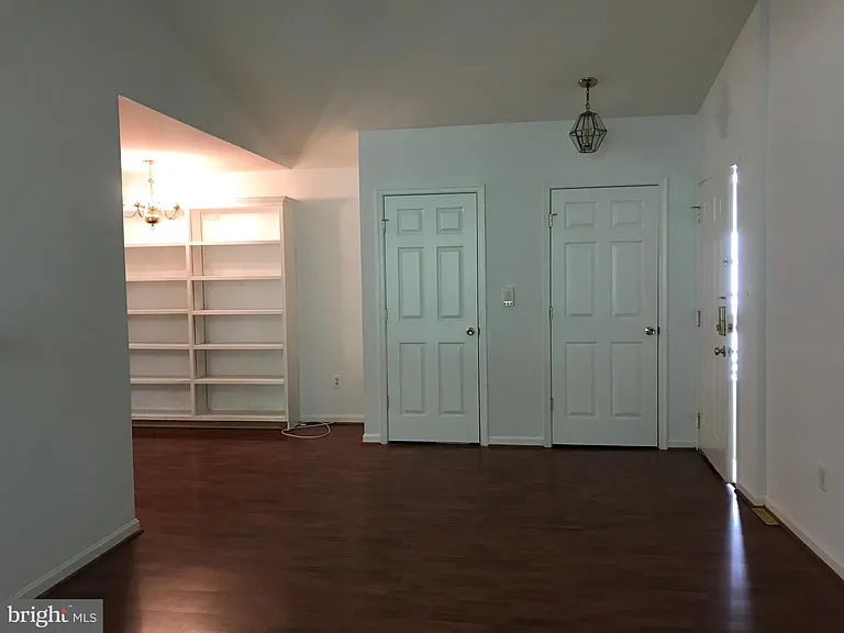2026 Gov Thomas Bladen Way #301 — Photo 5