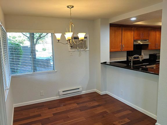 3rd image of 2517 Jubilee Ln
