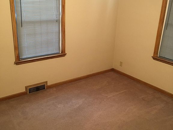 5th image of 3535 South St