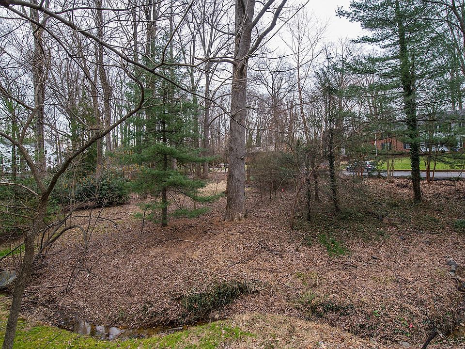 2nd image of 7304 Old Dominion Dr