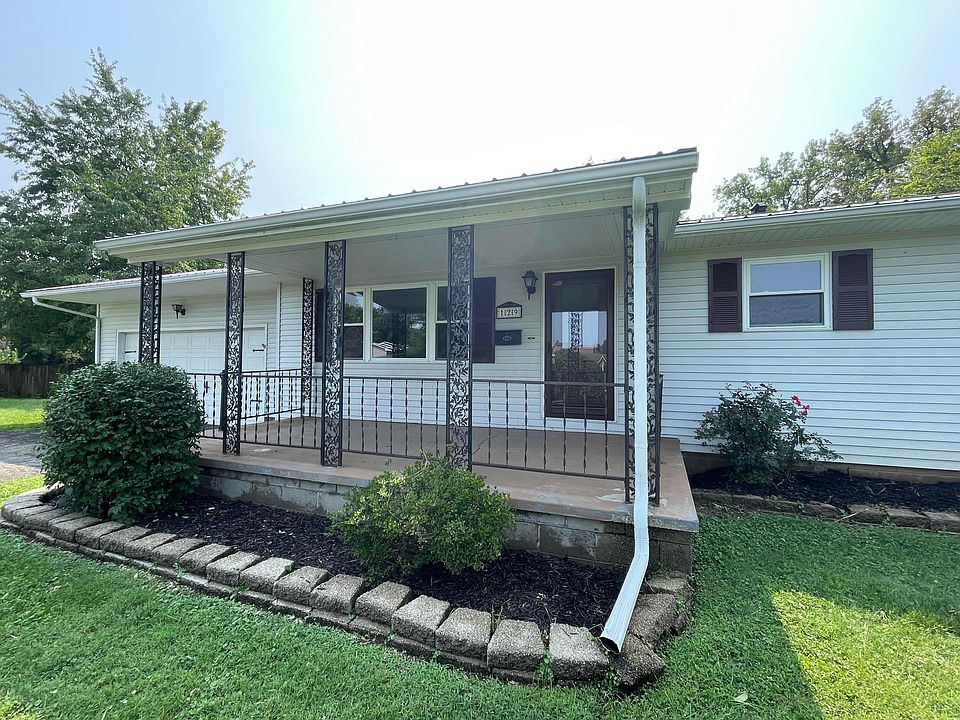 1st image of 129 Gale Ct