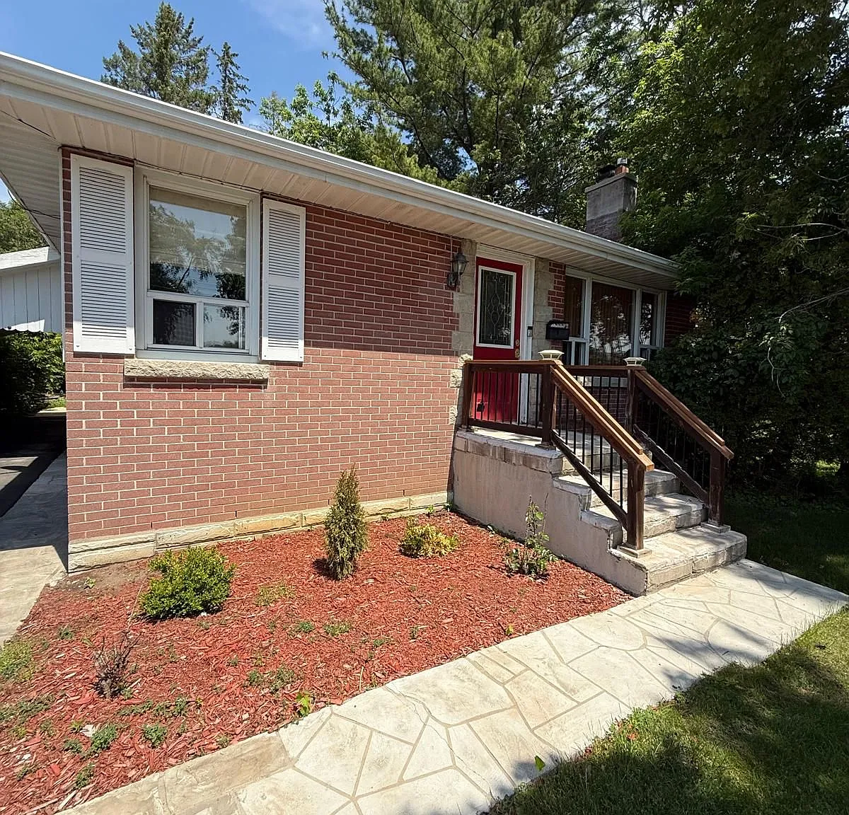 3 bed, $2,350 — Photo 3