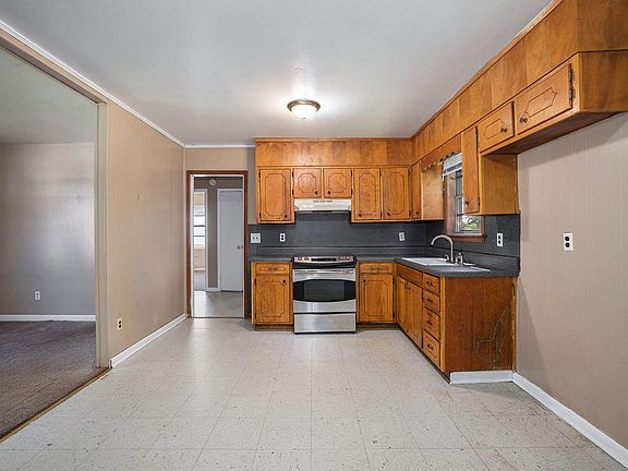 3rd image of 4217 41st Ave N