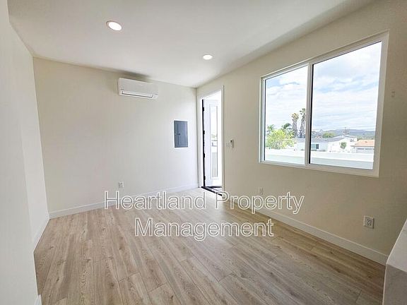 2nd image of 3348 Lockwood Dr Unit 2