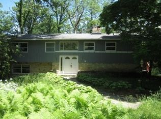 2540 Despins Ln, Verona, WI 53593