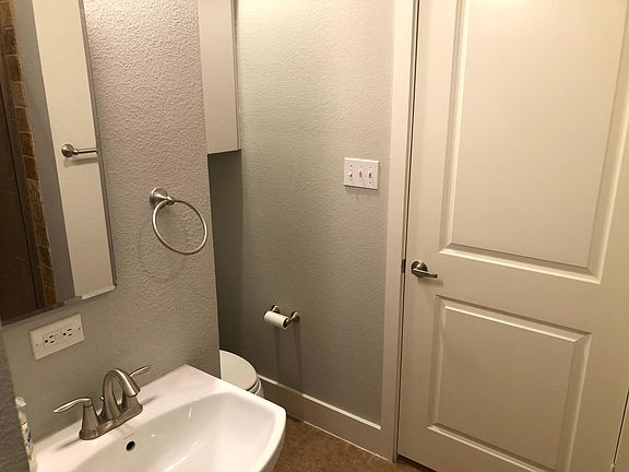 1st floor bathroom