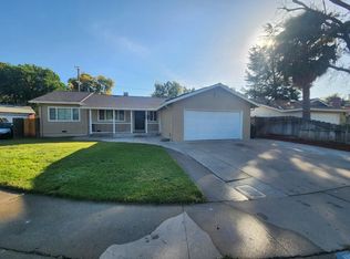 1534 Bay Meadows Dr, Modesto, CA 95350