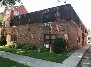 313 Elgin Ave APT 203, Forest Park, IL 60130