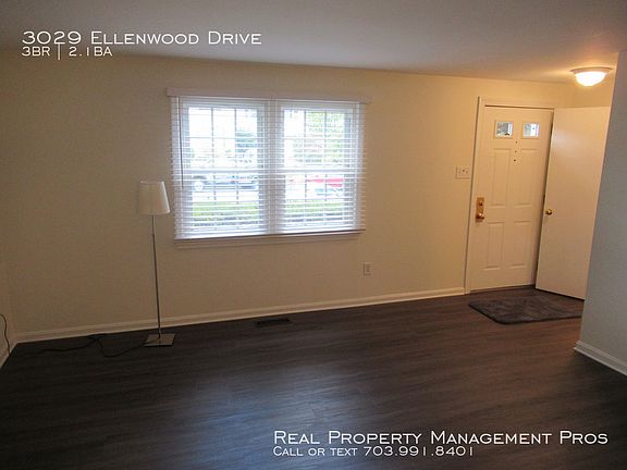 2nd image of 3029 Ellenwood Dr