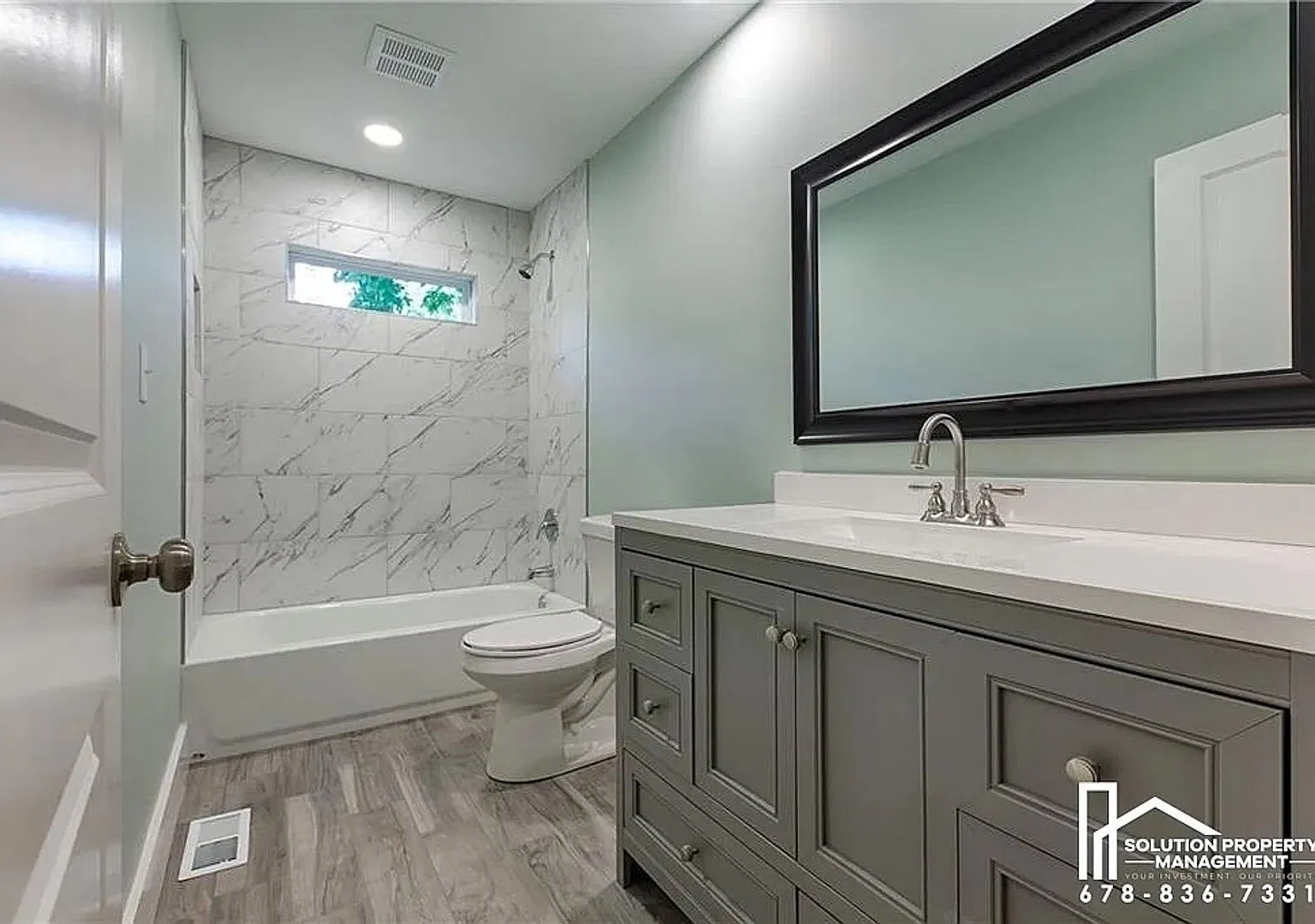 Room in 4 Bedroom Home in Kennesaw — Photo 4