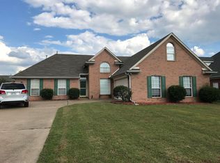 5670 Stone St, Olive Branch, MS 38654