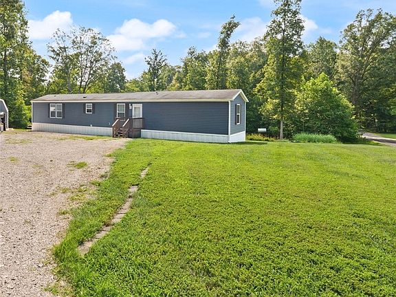 3rd image of 3646 Albin Ford Road SE